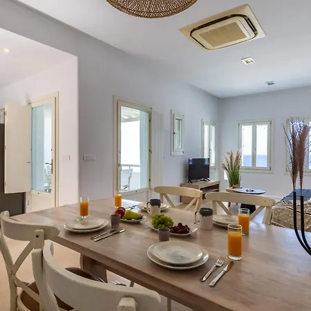 Namaste Boutique Mykonos * Tourlos