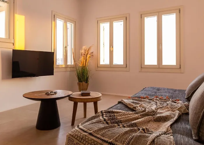 Namaste Boutique Mykonos Tourlos