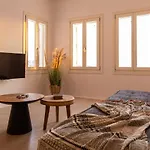 Namaste Boutique Mykonos 图罗斯