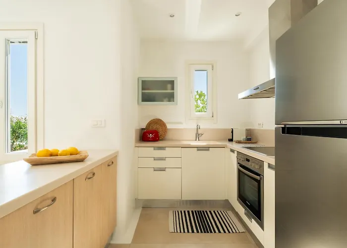 Namaste Boutique * Tourlos